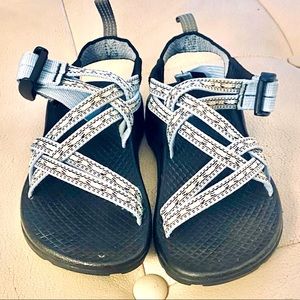 Chaco NEW Girls Size 10 Sandals, Never Worn